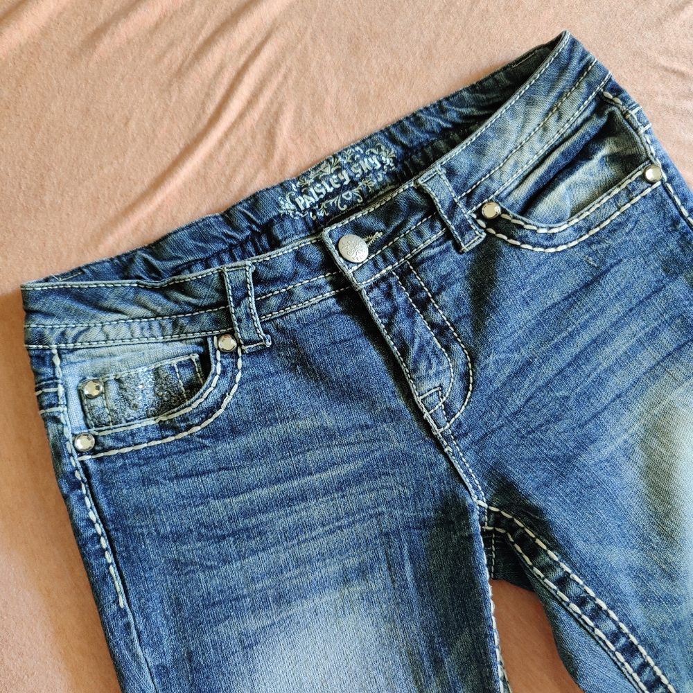 Vintage bedazzled Paisley Sky skinny jeans